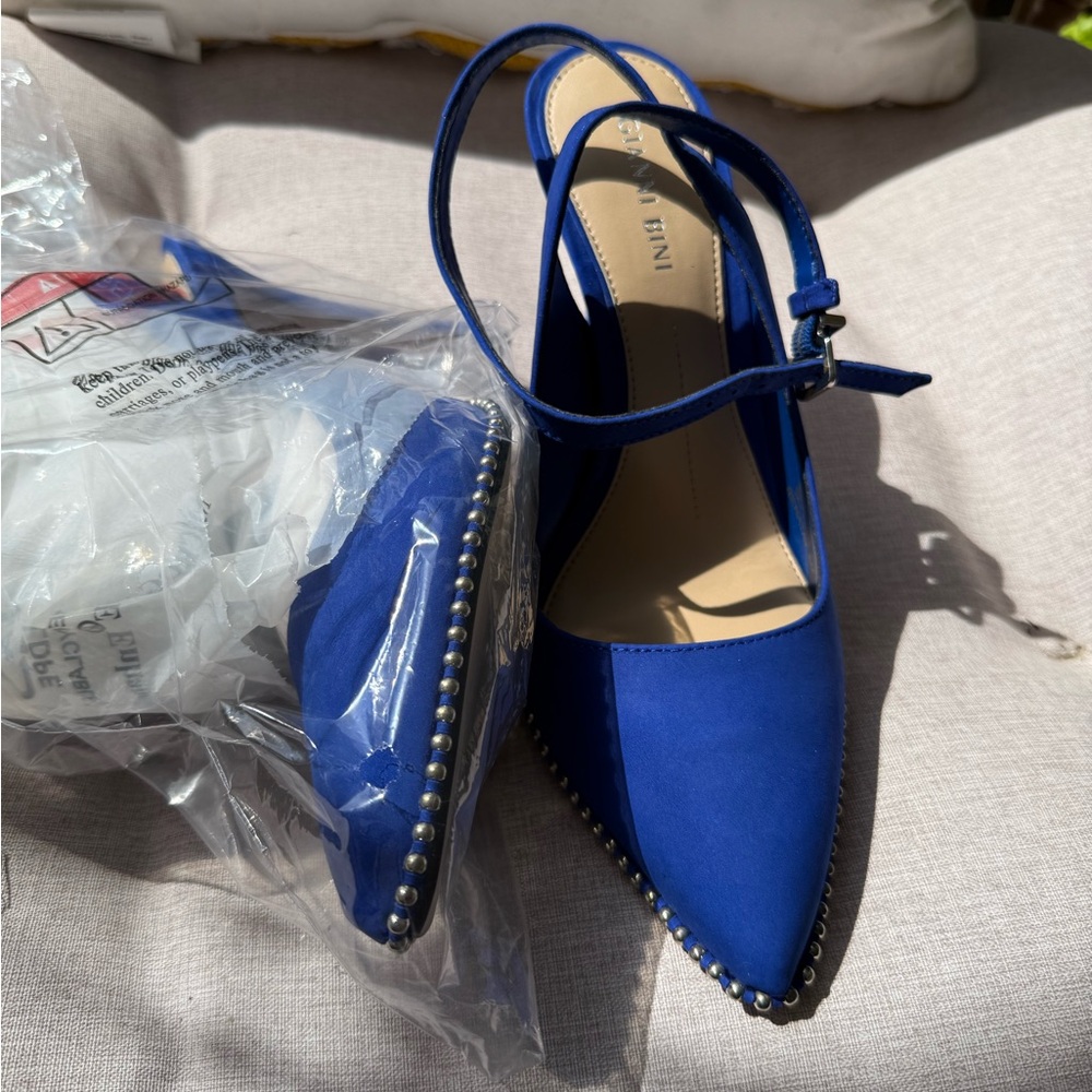 Gianni Bini Renatay Electric  Blue Suede Heels “SZ8” - Picture 2 of 12